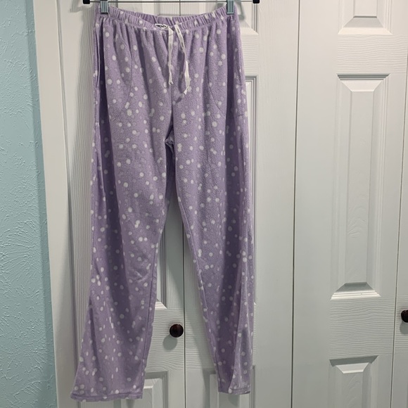 DKNY Pajama Set - Picture 4 of 8